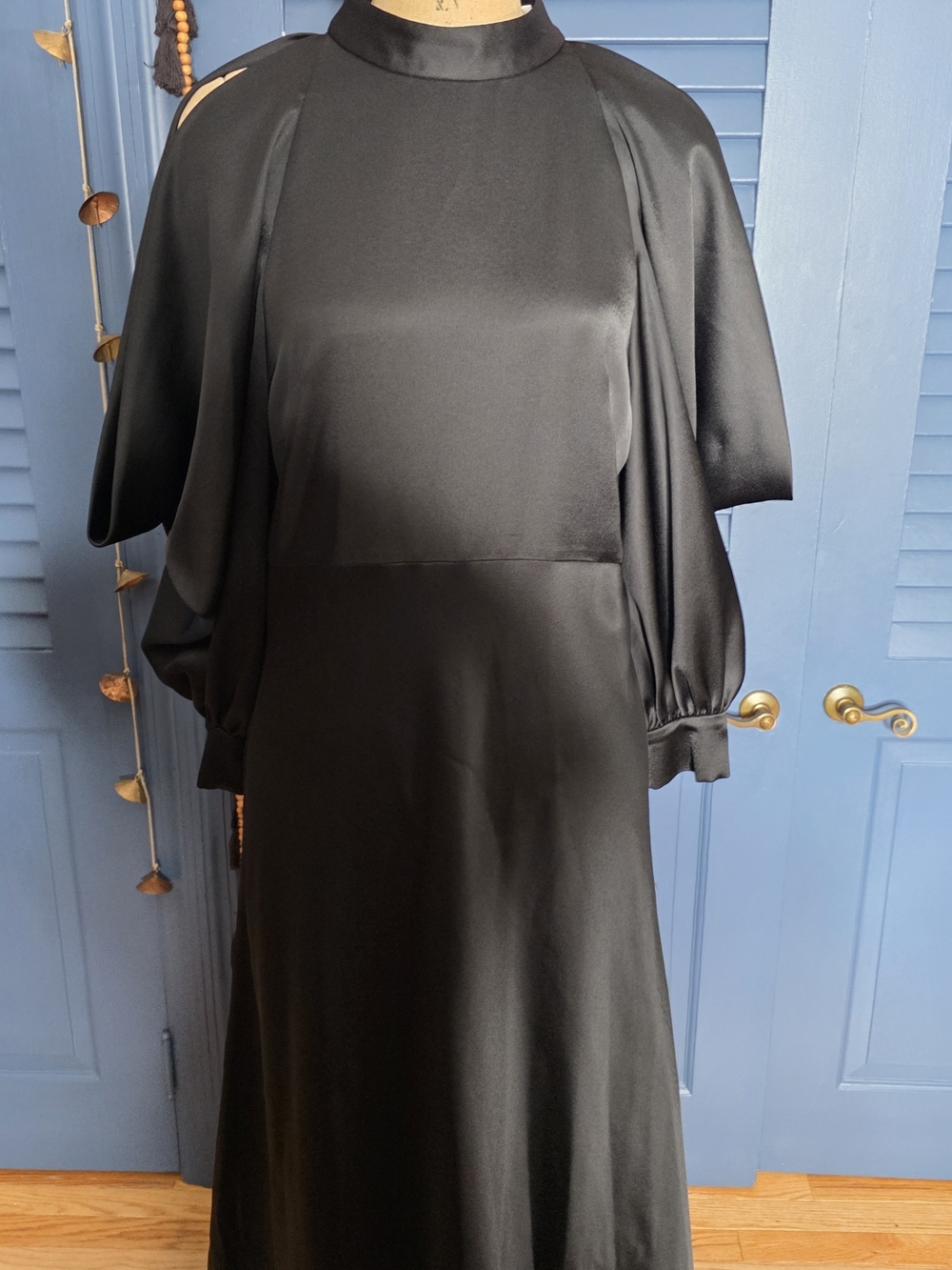 ARIAS New York Black Satin Mock Neck Cape Sleeve Halter Midi Dress